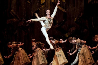 Ruslan Skvortsov: Ένας σπουδαίος κορυφαίος χορευτής του Bolshoi Ballet