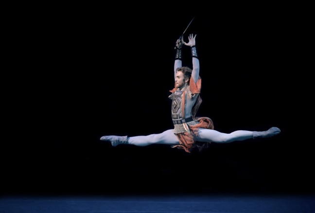 Denis Rodkin and Friends: Σπουδαίοι χορευτές των θεάτρων Μπολσόι και Μαριίνσκι στο Ηρώδειο