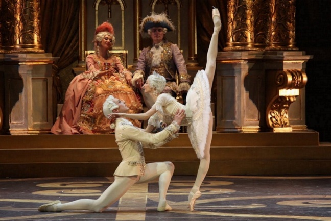 Bolshoi Theatre: Εντυπωσιακές παραστάσεις μπαλέτου και όπερας διαθέσιμες στο διαδίκτυο