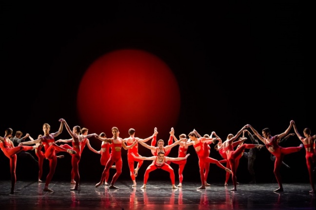 Χορεύοντας με τα αστέρια: Firebird με το Μπαλέτο της Όπερας του Παρισιού στην ΕΡΤ3