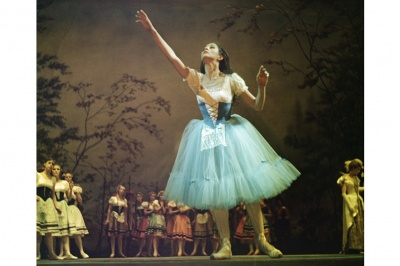 Natalia Bessmertnova: Η λαμπερή μπαλαρίνα του Bolshoi Ballet που άφησε Εποχή