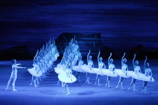 “Λίμνη των Κύκνων”: Μια βαθύτερη μελέτη της ιστορίας του διάσημου μπαλέτου