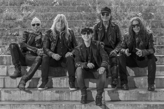 Scorpions και Alice Cooper στο ΟΑΚΑ: Η ροκ συνάντηση της χρονιάς είναι γεγονός