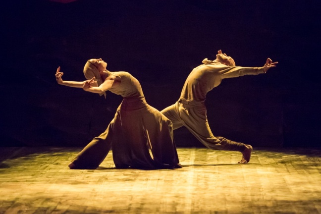 English National Ballet: Το έργο Dust του χορογράφου Akram Khan σε διαδικτυακή μετάδοση
