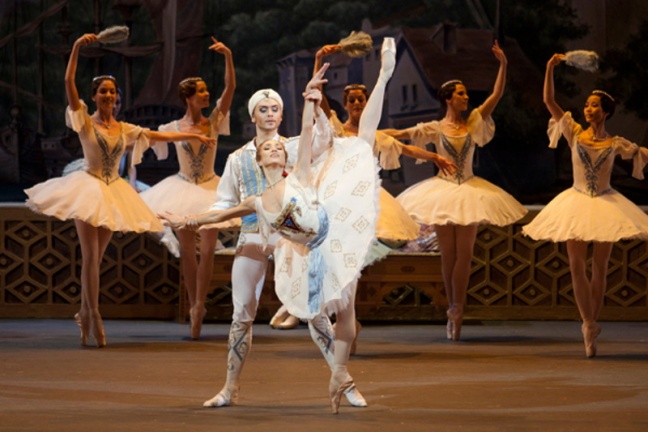 Bolshoi Ballet: Το μπαλέτο Ο Κουρσάρος σε online μετάδοση στις 15 Απριλίου και διαθέσιμο για 24 ώρες